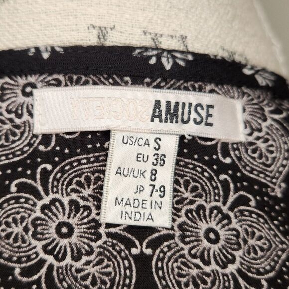 Amuse Society Floral Caftan Coverup - Picture 8 of 10